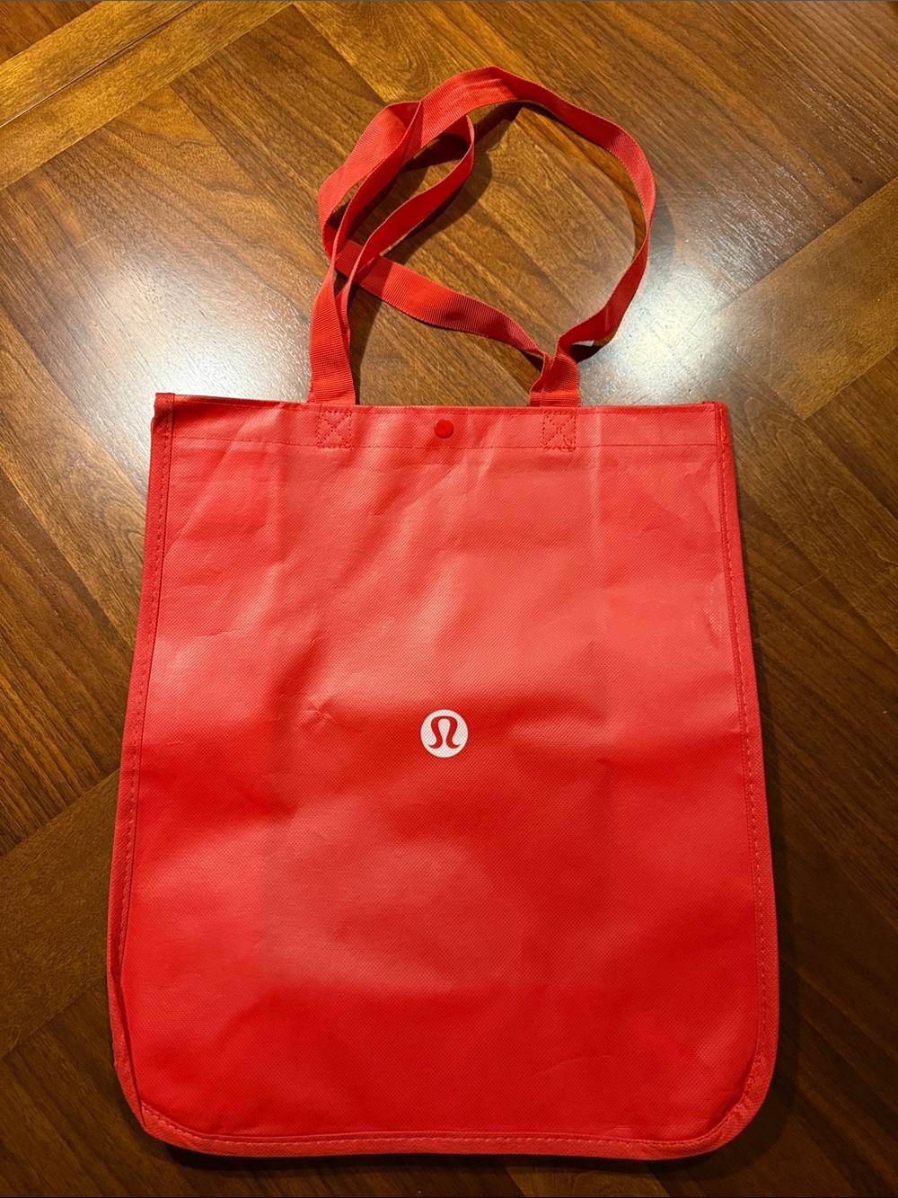 NEVER USED LULULEMON REUSABLE TOTE BAG - RED WITH WHITE ACCENTS - ADORABLE!!